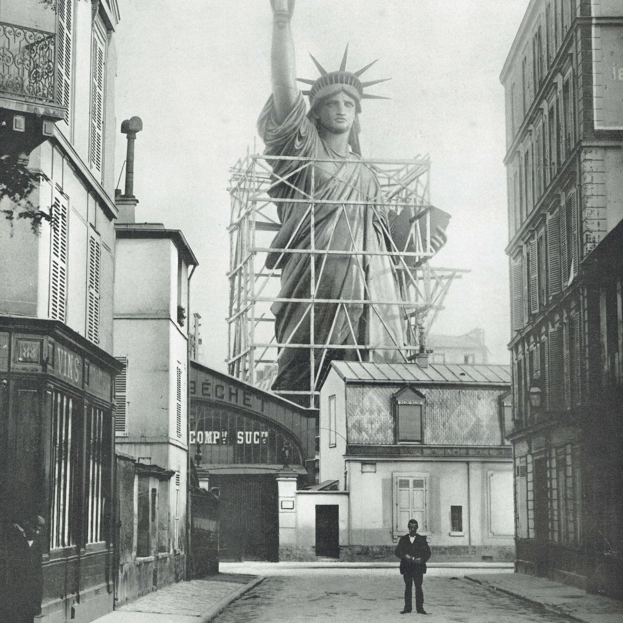 1947 Statue of Liberty Paris during Construction in Paris - Original Vintage Print - Soleils Folio French Art Review - 10.5 x 13.5 in