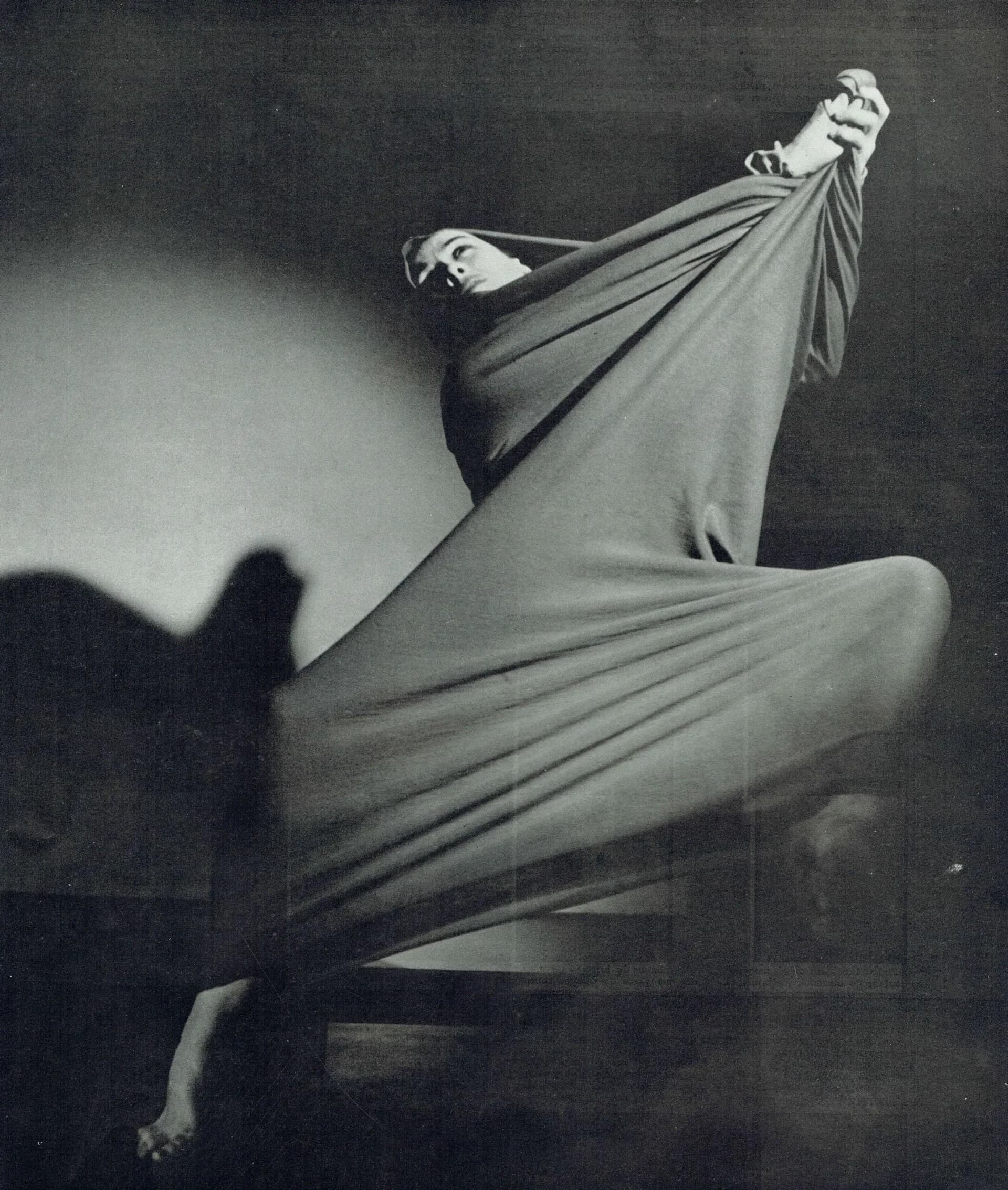 1947 Martha Graham Lamentation - Original Vintage Print of capture by Barbara Morgan - Modern Dance Portrait - Soleils - 10.25 x 12 in