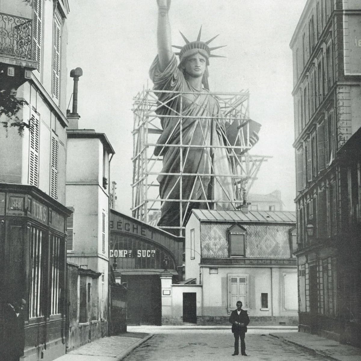 1947 Statue of Liberty Paris during Construction in Paris - Original Vintage Print - Soleils Folio French Art Review - 10.5 x 13.5 in